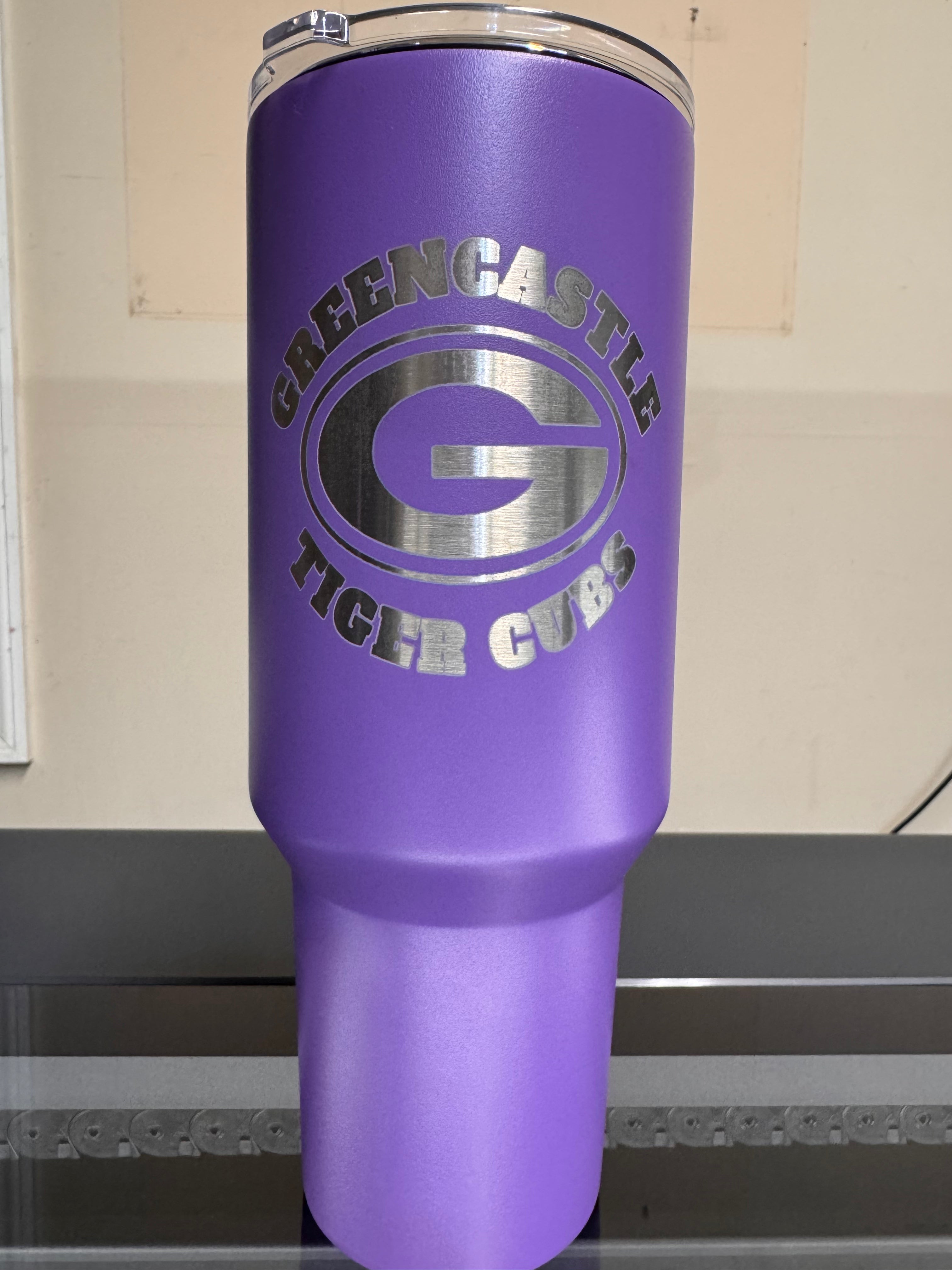 40oz Tumbler w/ Handle  Greencastle